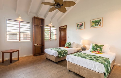 Green Hill Resort | White Grass Ocean Resort