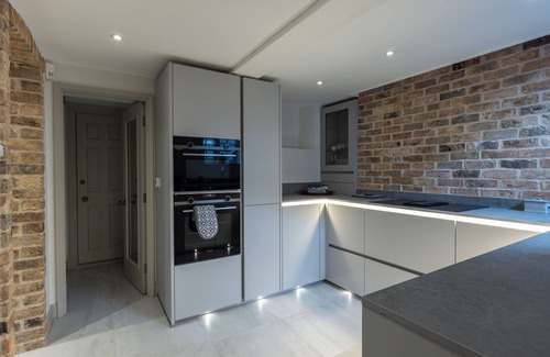 Lincoln Hotel | White Hart Hotel