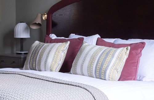 Lincoln Hotel | White Hart Hotel