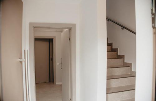 Cluj-Napoca Apartment | White House Iris Aparthotel