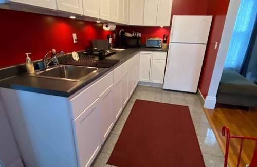 Brookfield Apartment | White House Lodge-Lower Studio