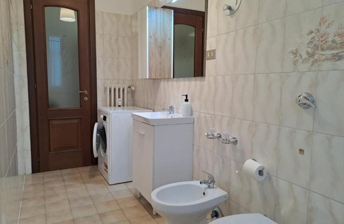 Parella Apartment | White house massauawow