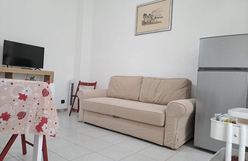 Parella Apartment | White house massauawow