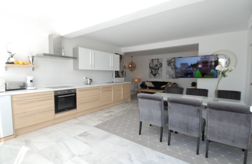 Puerto Banus House | White House Puerto Banus