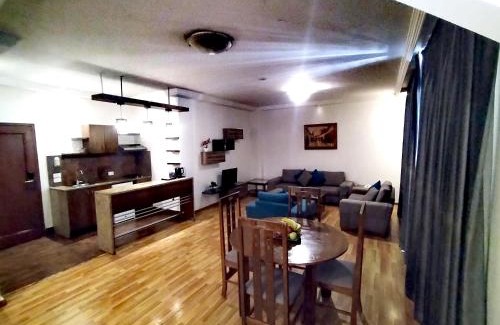 Hamra Hotel | White House Suites