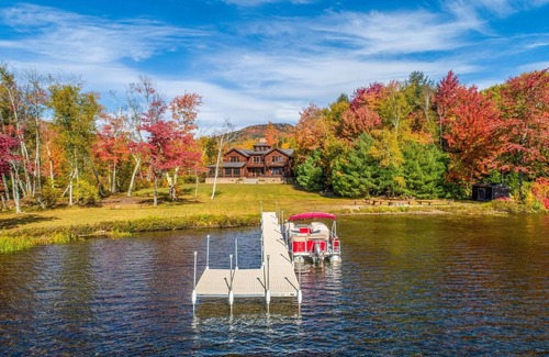 Rumney House | White Mountains - Magnificent & Private Lakefront Lodge