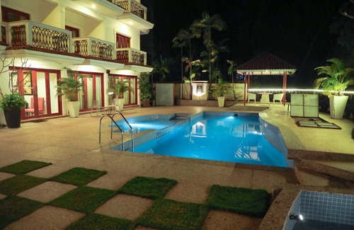 Saunta Vaddo House | White Pearl Suites by Rosetum