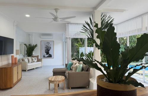 Dyanapura Villa | White Sands Private Villa