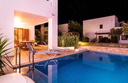 Lardos House | White Villas of Lardos No: 1