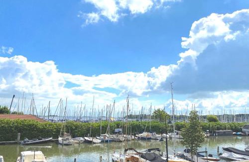 Monnickendam Apartment | Who's Anton? Monnickendam, vlak bij Amsterdam