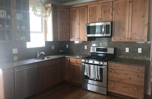 Margate City House | WHOLE ONE MTH BKG FOR JUL 2023! Walk to beach, STEPS to restaurants, marina!