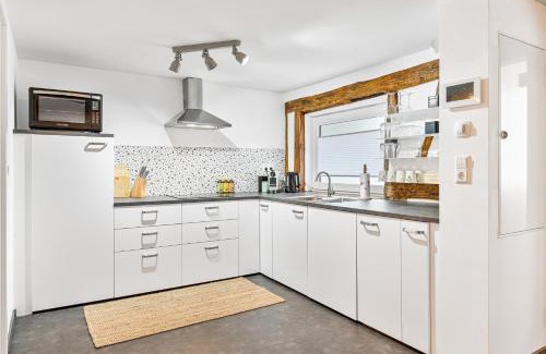 Moeckmuehl Apartment | WHONAP - DE HYDDAN I Parkplatz I Zentral I Terrasse I Küche