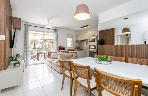 Ingleses Norte Apartment | WI-FI 700MB | Swimming Pool | Barbecue Grill #IA25