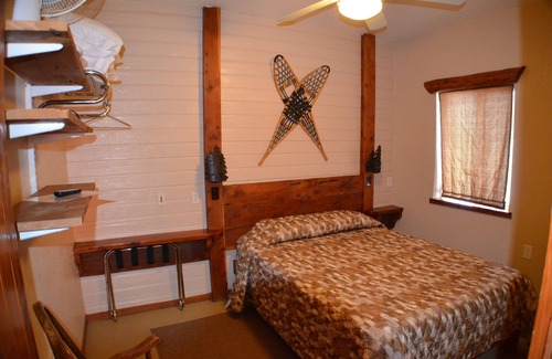 Merrill Hotel | Wild Goose Lodge