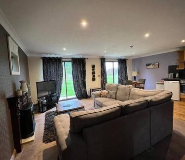 Storwood Villa | Wild Oats Lodge 9, Yellowtop Country Park