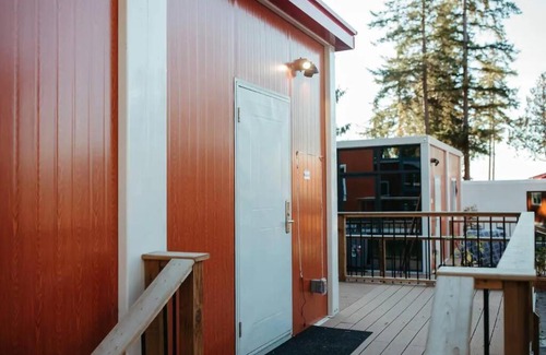 Powell River Apartment | Wilderness Cottage