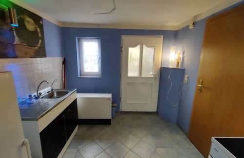 Lelkendorf House | Willis Kate - cozy farm cottage - Willis Kate