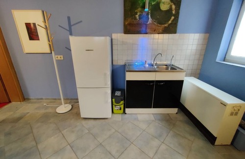 Lelkendorf House | Willis Kate - cozy farm cottage - Willis Kate