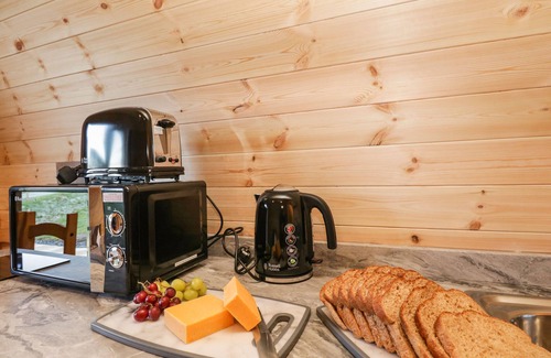 Newland Near Ulverston Cottage | Willow