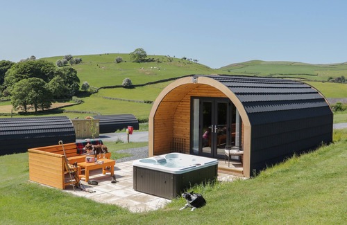 Newland Near Ulverston Cottage | Willow