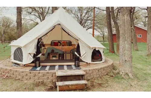 Battle Lake RV Rental | Willow Tent at The Grove Glamping