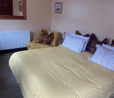 Barnby in the Willows House | Willow Tree Cottages