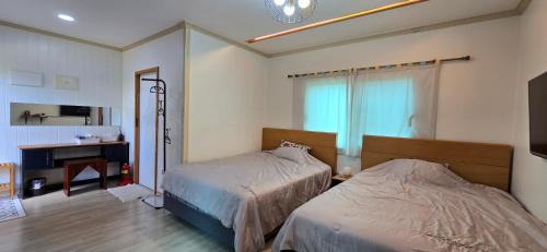 Andeok House | Wind Jeju Cafe & Pension