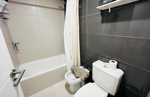 Aidy Grill Apartment | Wind Tower 104 1 dormitorio