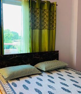 Sualkuchi Apartment | Windchime9