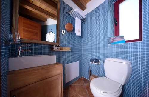 Varos Hotel | Windmill Suite/Varos Village Boutique Hotel