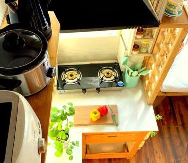 Dalhousie House | WindowBOX STUDIO kitchenette lawn WFH