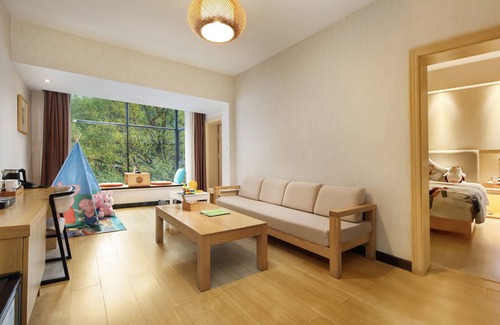 Xiufeng Hotel | Wing Hotel Guilin- Pedestrian Street