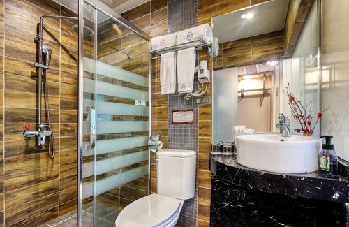 Xiufeng Hotel | Wing Hotel Guilin- Pedestrian Street