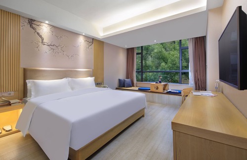 Xiufeng Hotel | Wing Hotel Guilin- Pedestrian Street