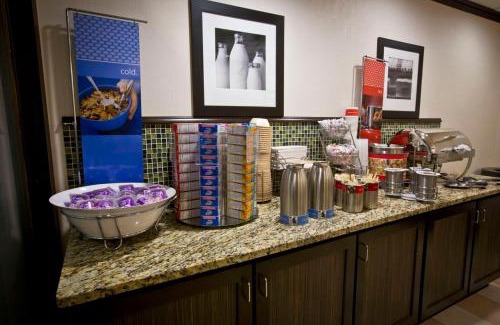 North Charleston Hotel | Wingate by Wyndham Charleston Coliseum