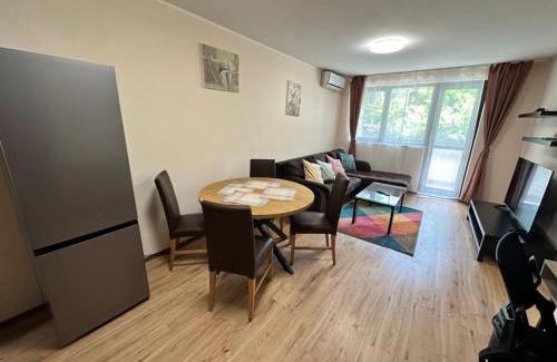 Shiligarnika Apartment | Winslow Highland escape apartment