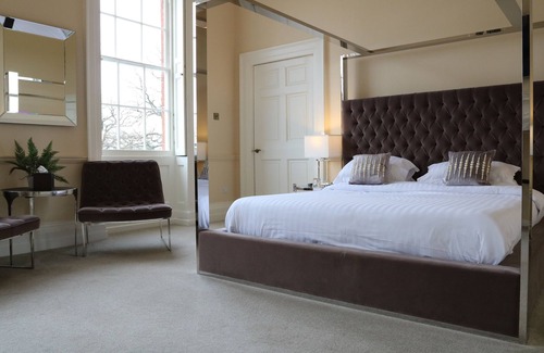 Thorpe Satchville Hotel | Winstanley House