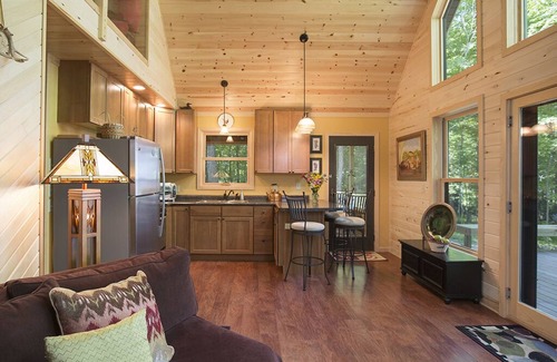Richwood Cabin | Winter Wonderland in a Classic, Cozy Cabin - Strawberry Lake Cabin