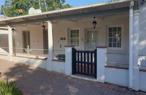 Grahamstown Apartment | Wishford Cottage on Worcester