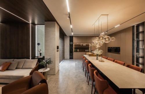 Wuri District Villa | WiSmart