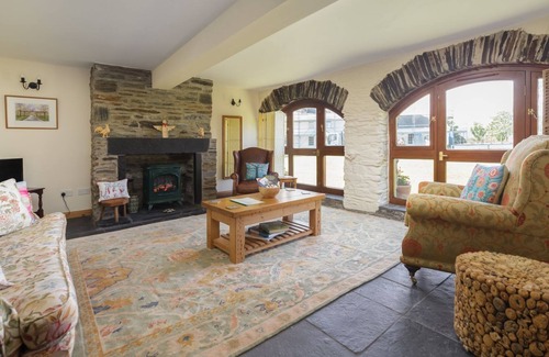 Jurby Cottage | Wisteria Cottage is set in the north of the Isle of Man in an expanse of farmland providing the perf