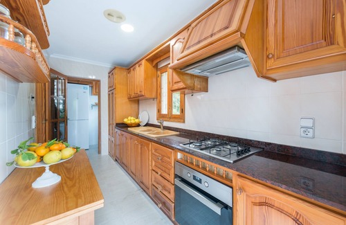 Alcudia Apartment | With Modern Interior and Shared Pool - Apartment Rosmare