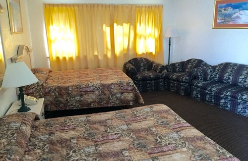 Crystal River Hotel | Withlacoochee Motel