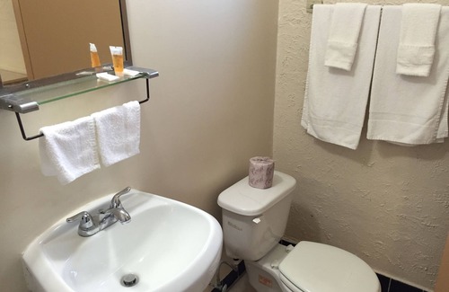 Crystal River Hotel | Withlacoochee Motel