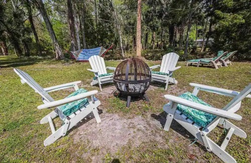 Citrus Springs House | Withlacoochee River Chalet Great River View, near Rainbow River