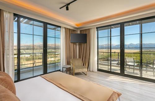 Elmali Hotel | Wiyana Wanda