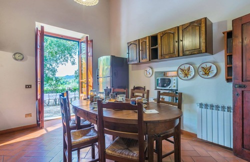 San Casciano in Val di Pesa House | Wonderful private villa for 9 guests with WIFI, hot tub, TV, patio and panoramic view