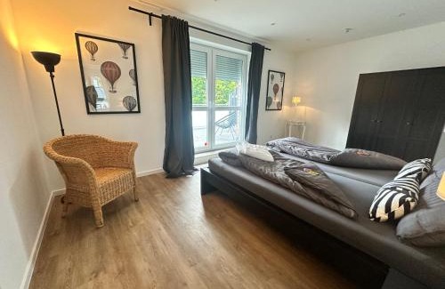 Neumuenster House | Wohnträume Große DHH aus 2024 - 160 m2- bis 7 Personen - 2 Bäder