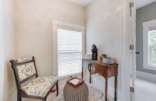 Westler Lake House | Wolcottville Farmhouse: 18 Mi to Shipshewana