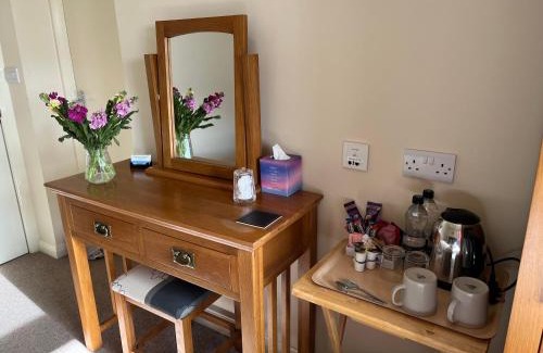 Kilnwick Bed & Breakfast | Wold Escapes, Highfield Farm